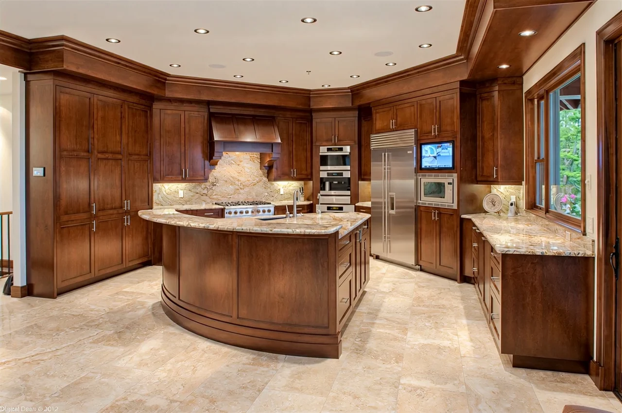 Finished residence — Kitchen