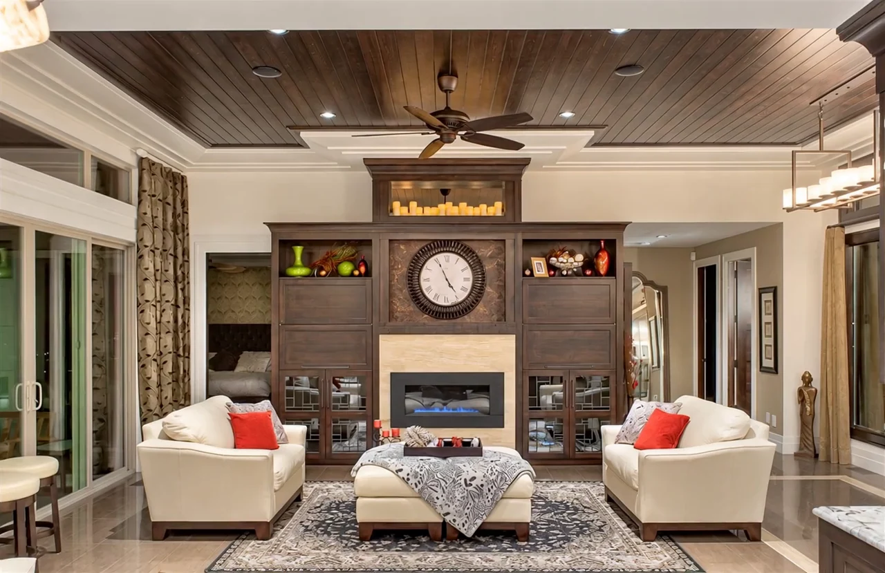 Finished residence — Living room