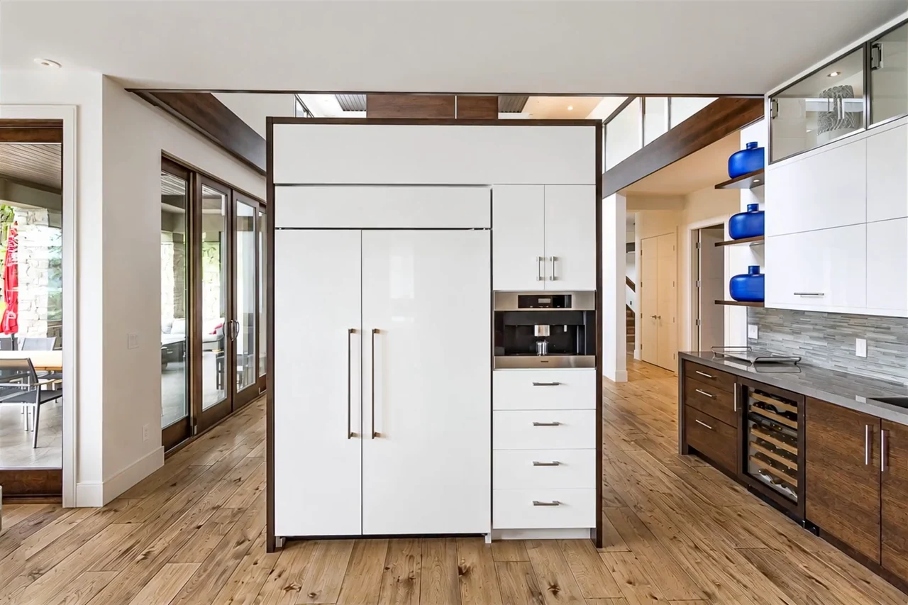 Finished residence — Kitchen