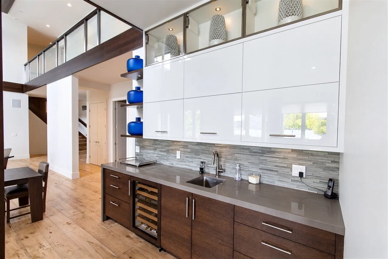 Finished residence — Kitchen